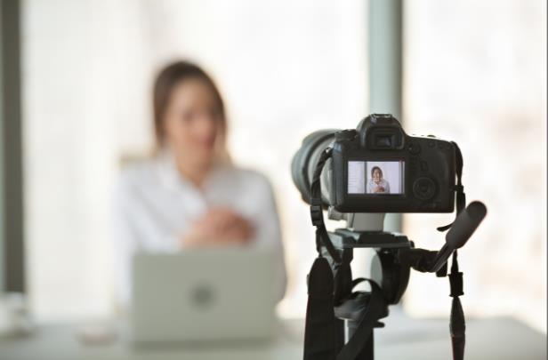 开抖音直播不会说话怎么办?新手主播说话技巧大全 - 美迪电商