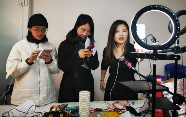 直播带货线下培训多少钱 - 美迪电商