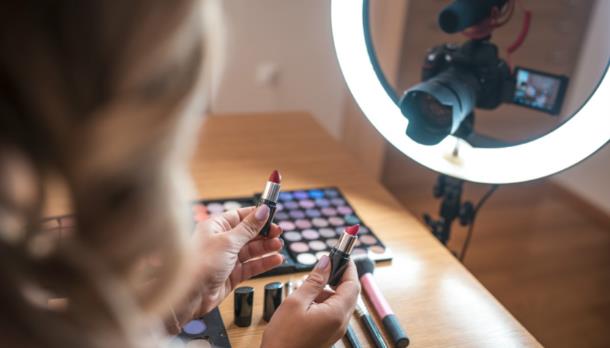 抖音直播伴侣搭建教程,手机版操作步骤详解! - 美迪电商教育