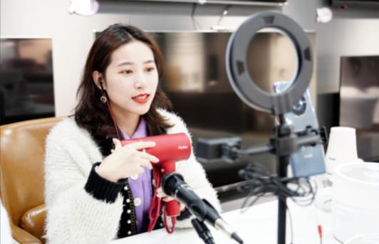 要学直播去哪里学比较好 - 美迪电商