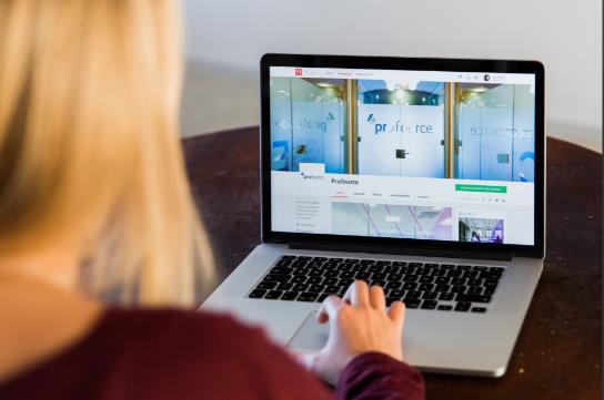 东莞电商设计培训班哪家好一点？实测对比 - 美迪电商教育